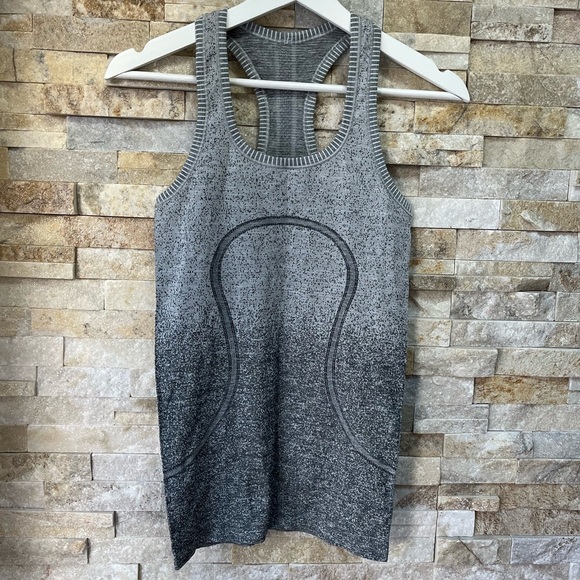 NWOT Lululemon Swiftly Tech tank, 4 - Picture 2 of 5